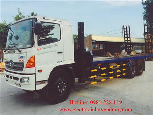 Xe nâng đầu chở máy công trình Hino FL8JTSL