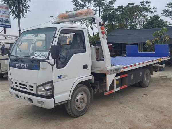 Xe cứu hộ Isuzu 2.5 tấn