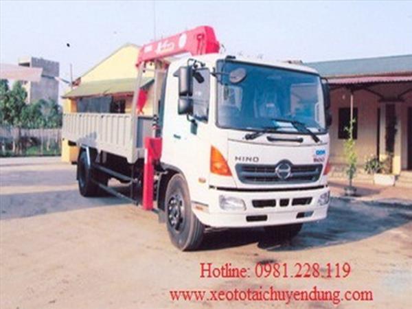 Xe Hino FG8JPSL gắn cẩu Unic V555 5 tấn 5 đốt