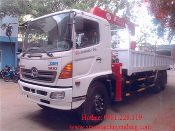 Xe Hino FL8JTSA gắn cẩu Unic V553 5 tấn 3 đốt