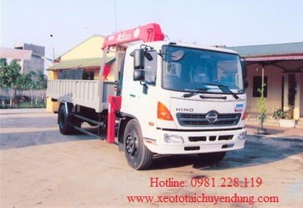 Xe Hino FG8JPSL gắn cẩu Unic V555 5 tấn 5 đốt