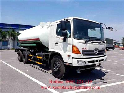 Xe phun nước rửa đường Hino FM 14,5 khối (14,5m3)