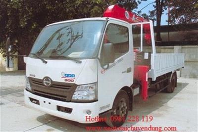 Xe Hino XZU720 gắn cẩu 3 tấn Unic V344