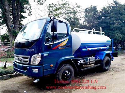 Xe phun nước rửa đường 4 khối 2 cầu 4x4 Thaco FD500