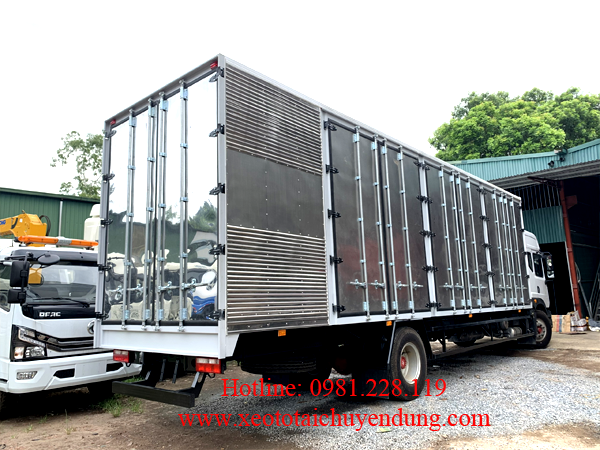 Xe tải thùng kín chở palet Dongfeng 8 tấn 4x2